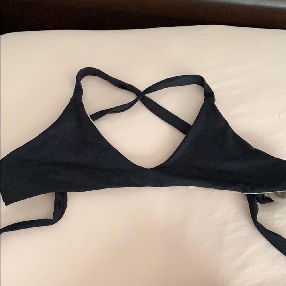 Midori bikini top